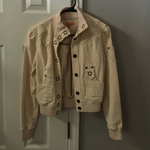 Jacket - Picture 1 of 2
