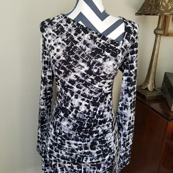 BCBGMaxAzria Dresses & Skirts - 🎉SALE🎉BCBGMAXAZRIA Dress