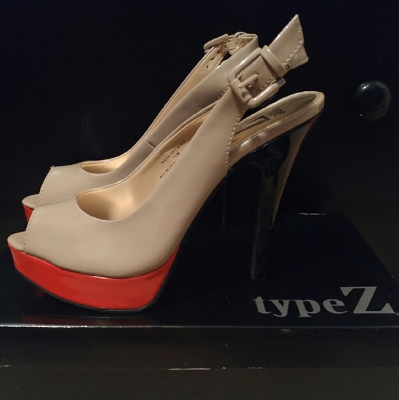 Type Z Whittier Nude peep toe pumps - Picture 3 of 4