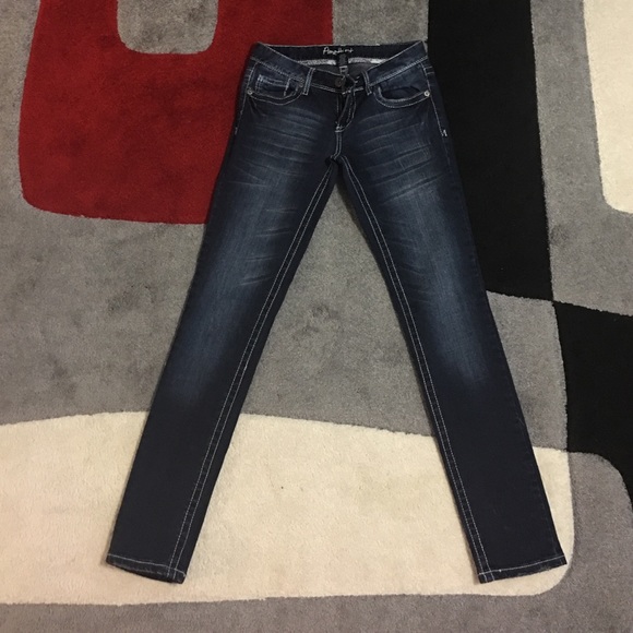 Skinny jeans