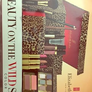 Elizabeth Arden gift set NEW