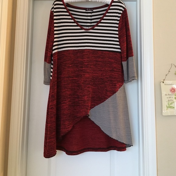 Firmiana Tops - Trendy knit hi/lo tunic😍