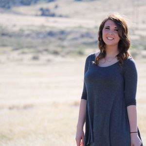 Meet your Posher, Dana