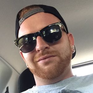 Meet your Posher, Christian