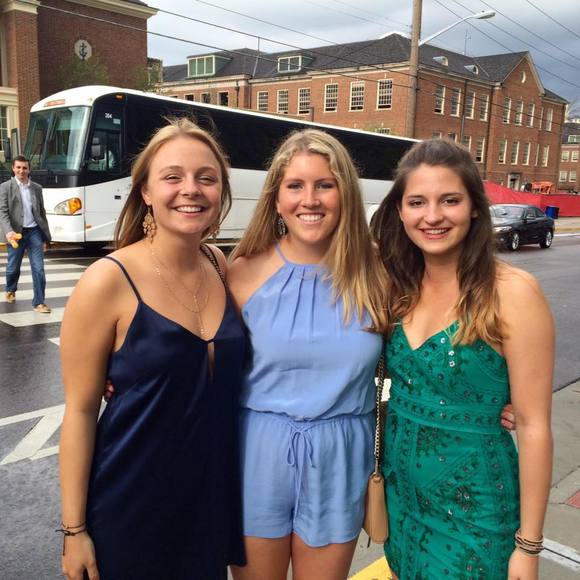 Meet your Posher, Casey