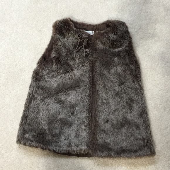 Maggie and Zoe Faux Fur Vest 4T kids