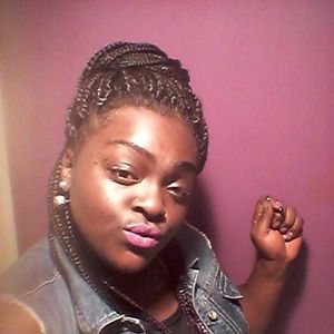 Meet your Posher, Ebony