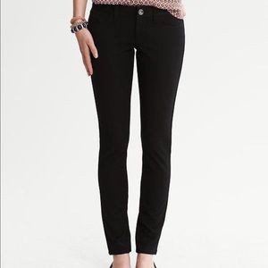 Banana Republic Sloan pants 👖