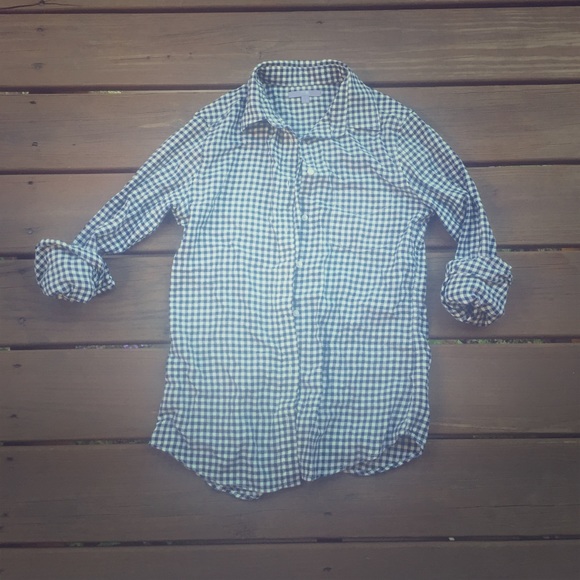 Blue & cream checkered flannel