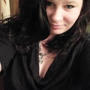 Meet your Posher, Cassandra