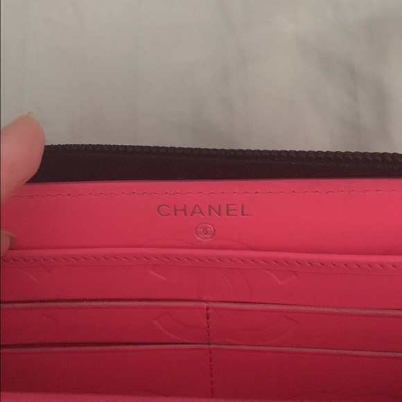 SOLD - Picture 3 of 4