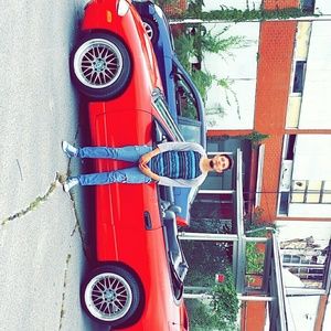 Meet your Posher, Anibal