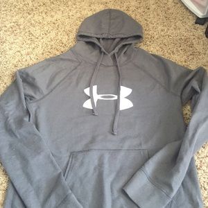 Gray under Armour hoodie
