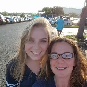 Meet your Posher, Christine