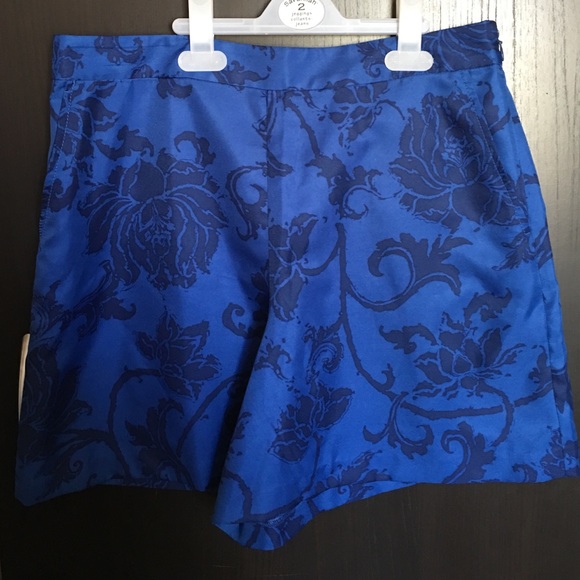 Banana republic Women's shorts size 6