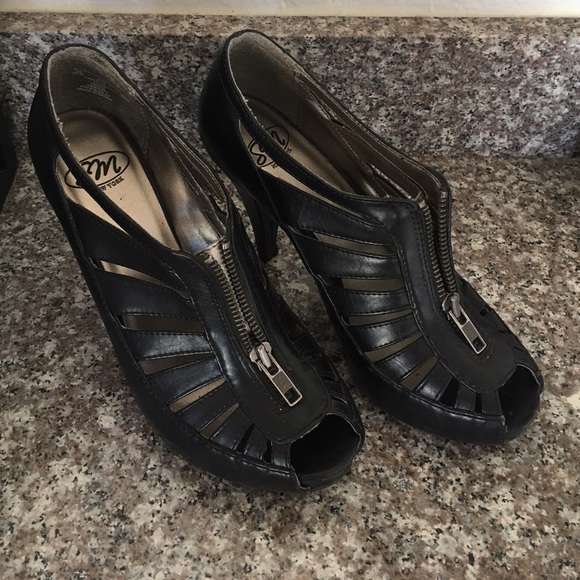 SM New York Heels