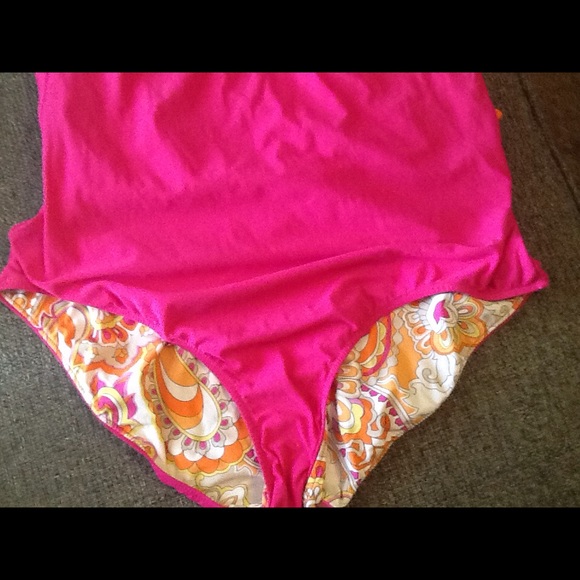 Commando reversible dip and flip bathing suit. - Picture 2 of 4