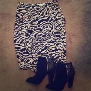 Forever 21 tulip skirt