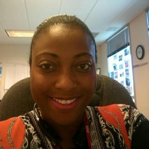 Meet your Posher, Nadia