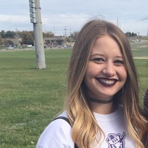 Meet your Posher, Holly