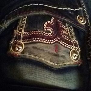 Meet your Posher, Malik