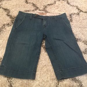 Raven denim Bermuda shorts