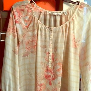 LC Lauren Conrad Sheer Peasant Top Blouse.