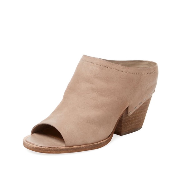 Dolce Vita Vanesa peep toe booties 6.5