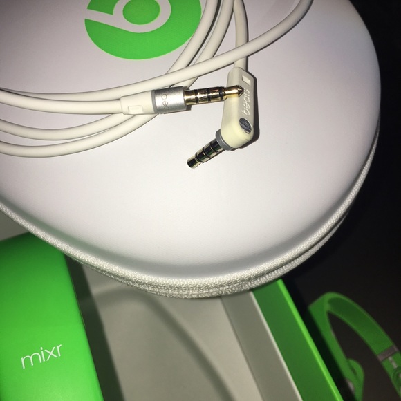 ☑️☑️Sold☑️☑️ - Picture 3 of 4