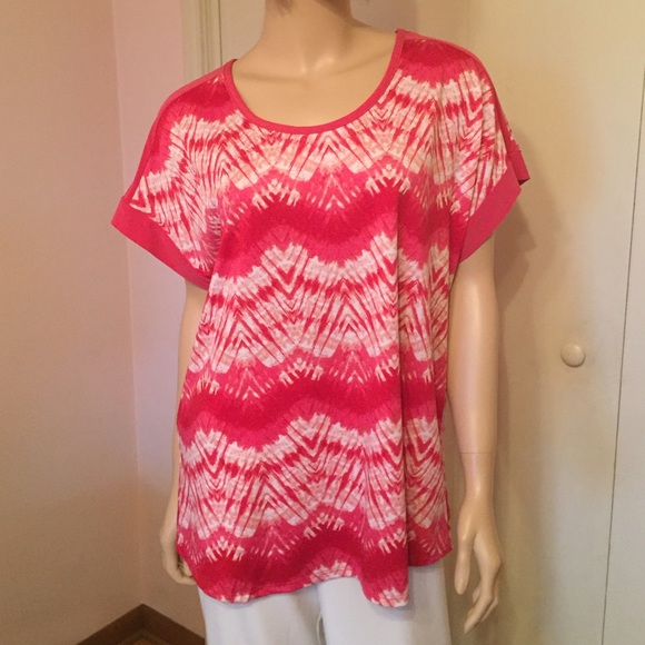 ✅ 3/$15 Shades of Pink Top