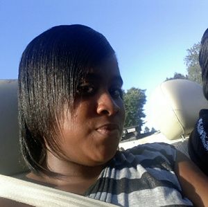 Meet your Posher, Debra