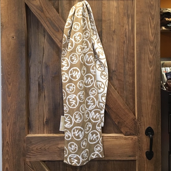 Michael Kors Scarf