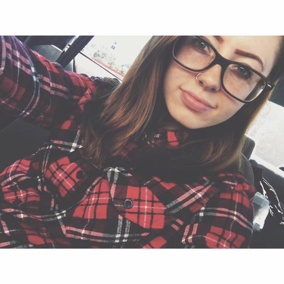 Meet your Posher, Kaitlyn