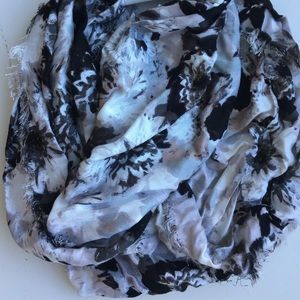 NWT! Infinity scarf