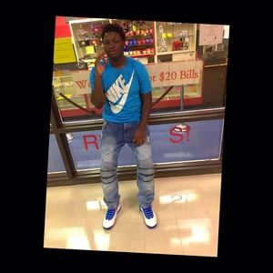 Meet your Posher, Kenneth