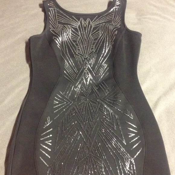 Black body con dress - Picture 2 of 4