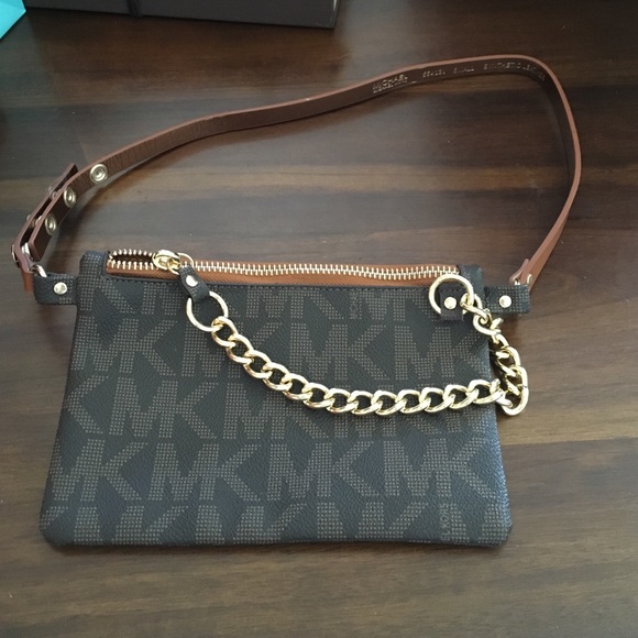 Authentic mk fanny