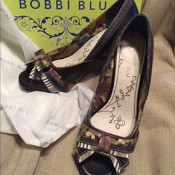 Bobbie Blu "Flare" Stacked Heels