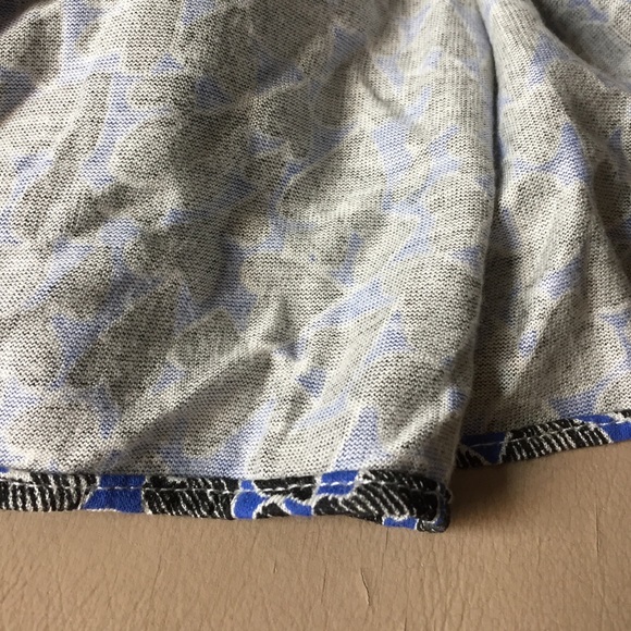 T Tahiti Knit Scarf - Picture 4 of 4