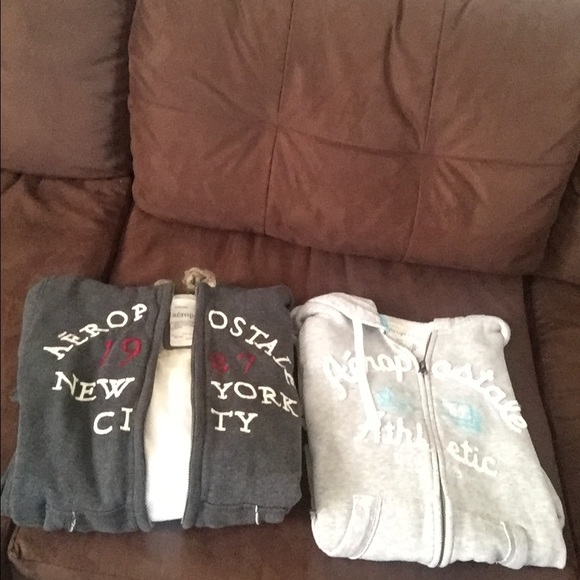 2 aero hoodies one small one medium - Picture 1 of 1