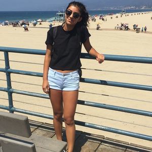 Meet your Posher, Deanna