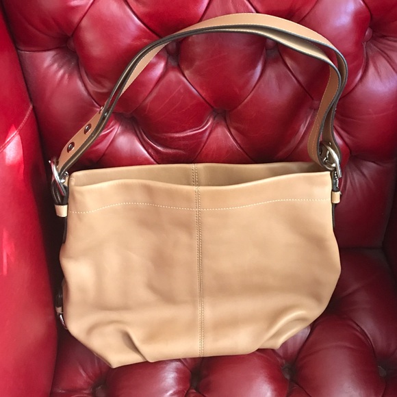 Double cross body shoulder bag