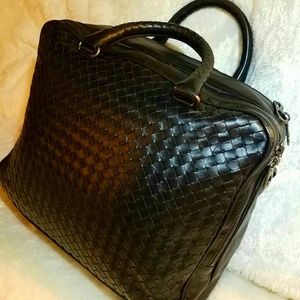 Nero Intrecciato Light Calf Informale Bag