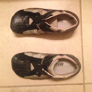Diesel sport shoes