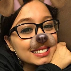 Meet your Posher, Nathalia