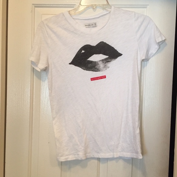 Abercrombie graphic tee