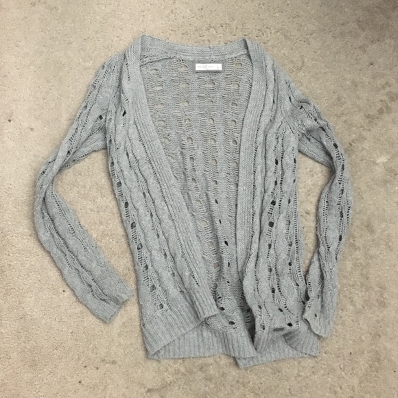 a&f knit cardigan