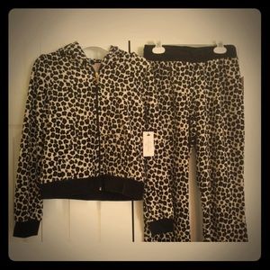 Juicy Couture Leopard Print Velour Set