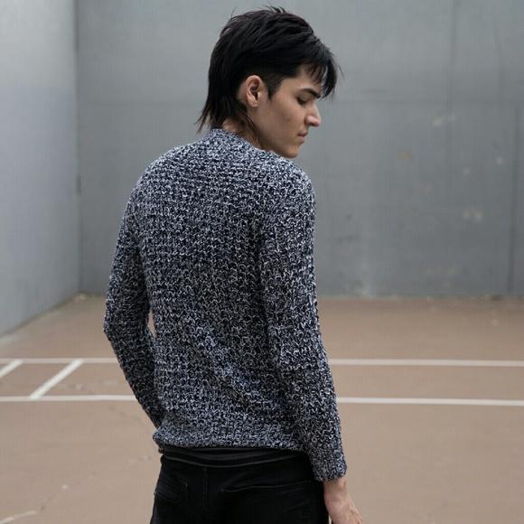 Rue21 Sweaters - Grey Black Laceup Vneck Boyfriend Sweater Waffle S Rue21 Sweaters - Grey Black Laceup Vneck Boyfriend Sweater Waffle S