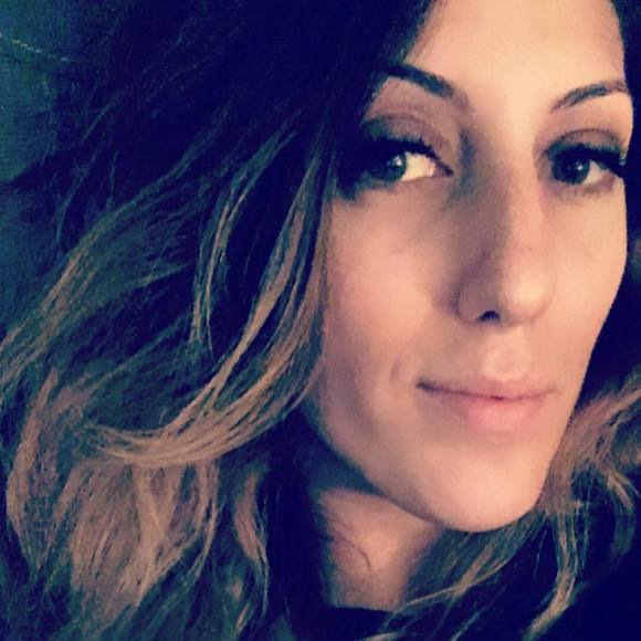 Meet your Posher, Christina